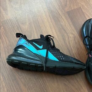 Nike AirMax 270 Athletic Shoe